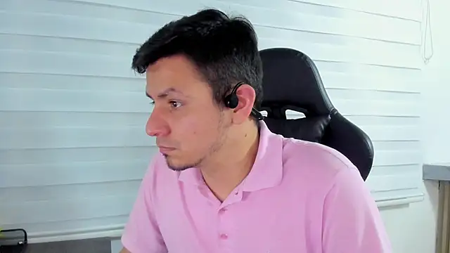 Snapshot of Rick_Diesel_ chatting on 5, 3, 2025 Rick Diesel online show from 5, 3, 2025