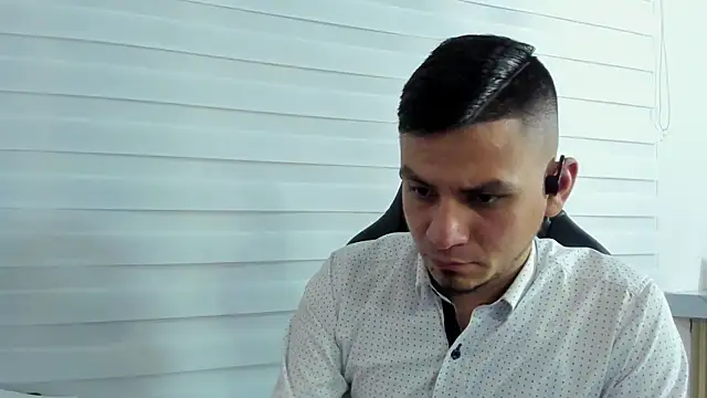 Snapshot of Rick_Diesel_ chatting on 10, 3, 2025 Rick Diesel online show from 10, 3, 2025