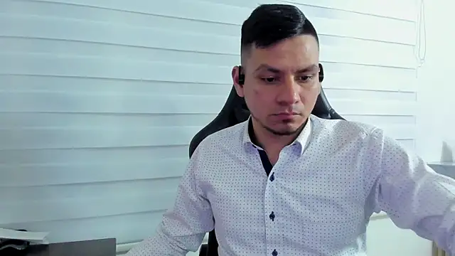 Snapshot of Rick_Diesel_ chatting on 10, 3, 2025 Rick Diesel online show from 10, 3, 2025