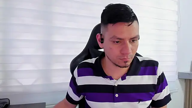 Snapshot of Rick_Diesel_ chatting on 12, 3, 2025 Rick Diesel online show from 12, 3, 2025