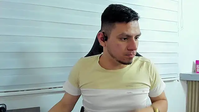 Snapshot of Rick_Diesel_ chatting on 18, 3, 2025 Rick Diesel online show from 18, 3, 2025