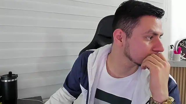 Snapshot of Rick_Diesel_ chatting on 11, 9, 2025 Rick Diesel online show from 11, 9, 2025