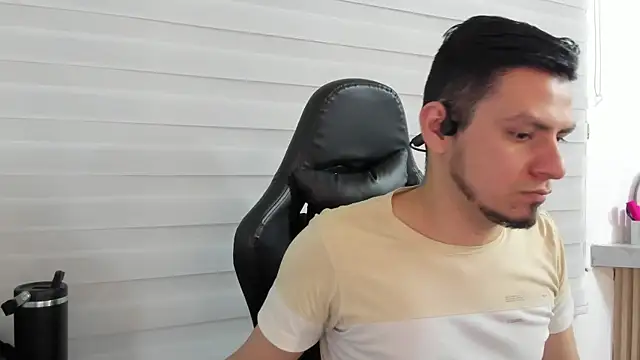 Snapshot of Rick_Diesel_ chatting on 19, 9, 2025 Rick Diesel online show from 19, 9, 2025