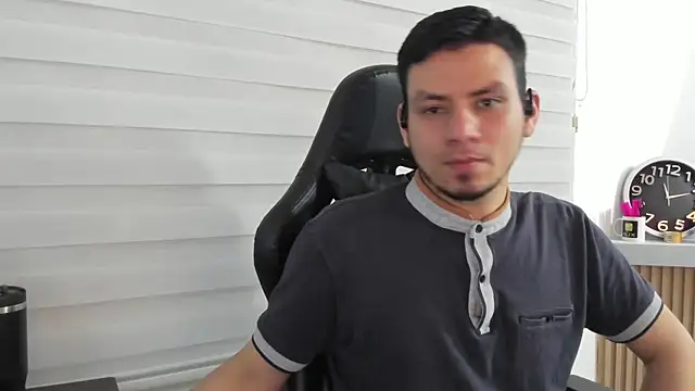 Snapshot of Rick_Diesel_ chatting on 4, 10, 2025 Rick Diesel online show from 4, 10, 2025