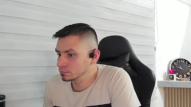 Snapshot of Rick_Diesel_ chatting on 7, 10, 2025 Rick Diesel online show from 7, 10, 2025