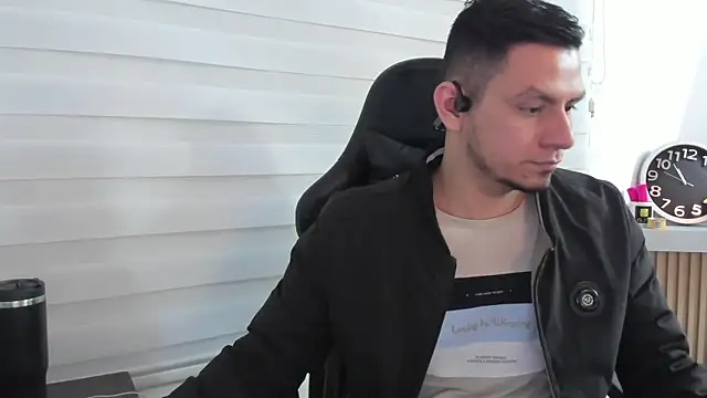 Snapshot of Rick_Diesel_ chatting on 18, 10, 2025 Rick Diesel online show from 18, 10, 2025