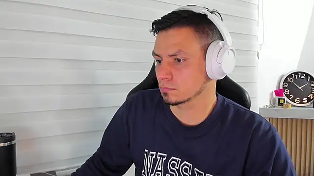 Snapshot of Rick_Diesel_ chatting on 21, 10, 2025 Rick Diesel online show from 21, 10, 2025