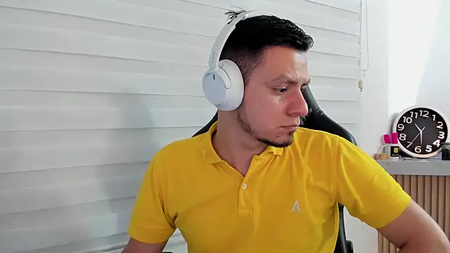 Snapshot of Rick_Diesel_ chatting on 23, 10, 2025 Rick Diesel online show from 23, 10, 2025