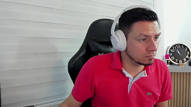 Snapshot of Rick_Diesel_ chatting on 25, 10, 2025 Rick Diesel online show from 25, 10, 2025