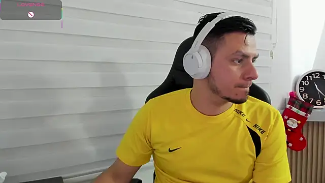 Snapshot of Rick_Diesel_ chatting on 20, 11, 2025 Rick Diesel online show from 20, 11, 2025