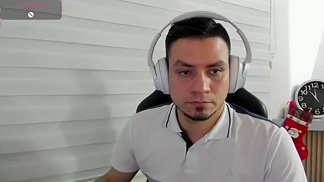 Snapshot of Rick_Diesel_ chatting on 21, 11, 2025 Rick Diesel online show from 21, 11, 2025