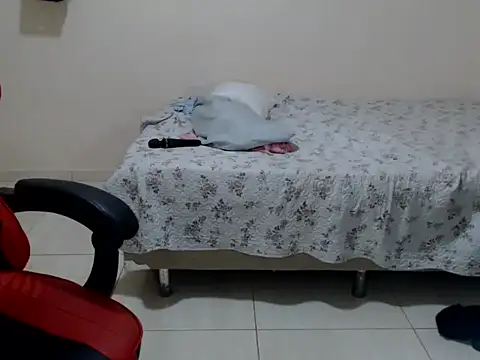 Snapshot of -Marivalda- chatting on 25, 1, 2025 -Marivalda- online show from 25, 1, 2025