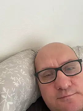 vanjbi45 online show from 20, 2, 2025