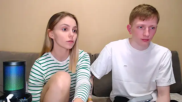 juliaanddima online show from 25, 3, 2026