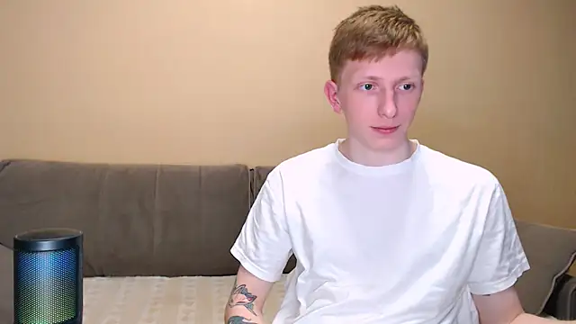 juliaanddima online show from 30, 3, 2026