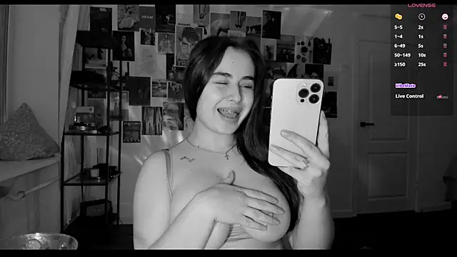 Snapshot of Tenderalise chatting on 14, 12, 2024 Tenderalise online show from 14, 12, 2024