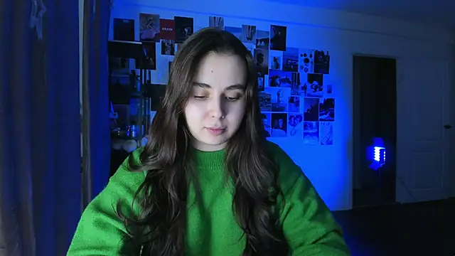 Snapshot of Tenderalise chatting on 6, 1, 2025 Tenderalise online show from 6, 1, 2025