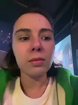 Snapshot of Tenderalise chatting on 22, 10, 2025 Tenderalise online show from 22, 10, 2025