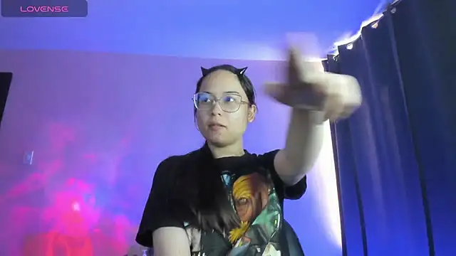 shantalc3rezo online show from 3, 11, 2025