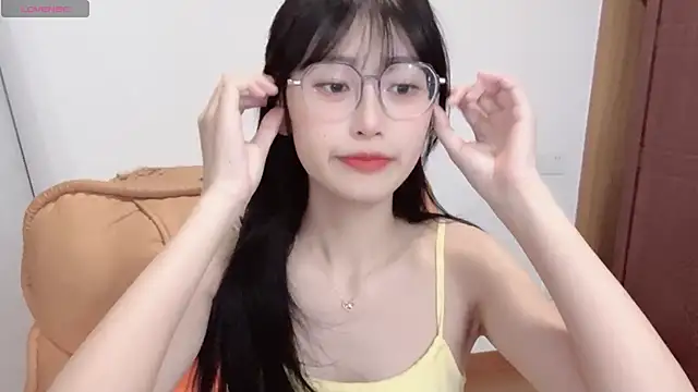 4uoki online show from 12, 10, 2025