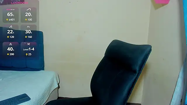 Snapshot of sweet1Girl chatting on 14, 11, 2025 sweet1Girl online show from 14, 11, 2025