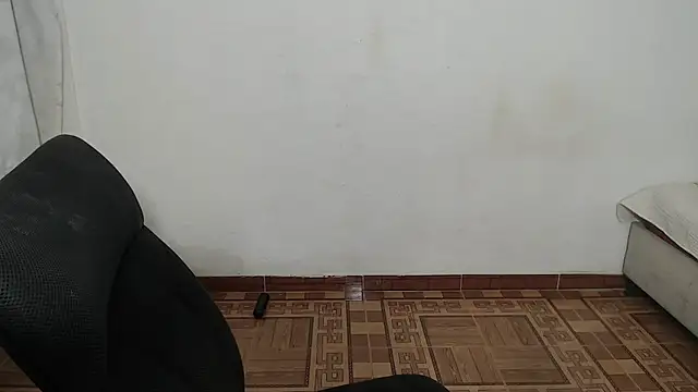Snapshot of sweet1Girl chatting on 8, 6, 2026 sweet1Girl online show from 8, 6, 2026