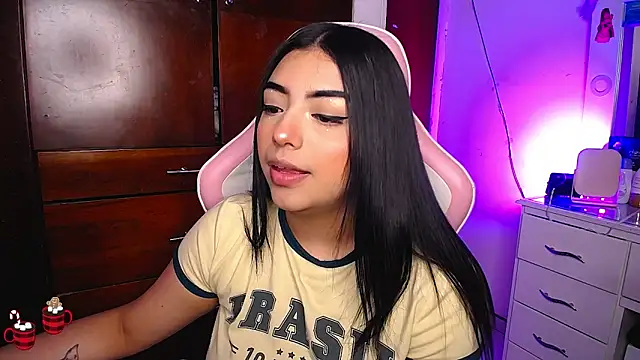 eva six online show from 12, 2, 2025