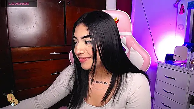 eva six online show from 14, 2, 2025