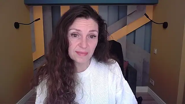 EllaLong online show from 25, 11, 2025