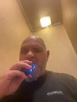 Snapshot of mrscum4u chatting on 6, 12, 2024 mrscum4u online show from 6, 12, 2024