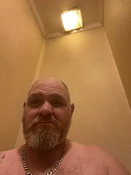 Snapshot of mrscum4u chatting on 13, 1, 2025 mrscum4u online show from 13, 1, 2025