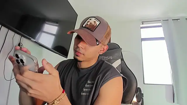 joss 111 online show from 18, 10, 2025