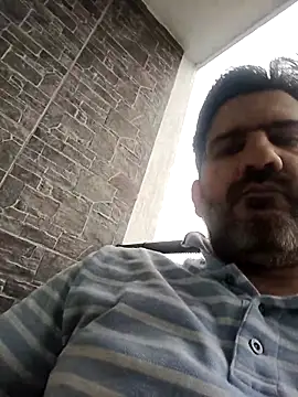 Snapshot of Maxi_TheBigDaddy chatting on 21, 11, 2025 Maxi TheBigDaddy online show from 21, 11, 2025