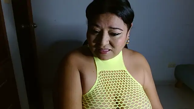 Snapshot of mariemiller19 chatting on 19, 9, 2025 mariemiller19 online show from 19, 9, 2025