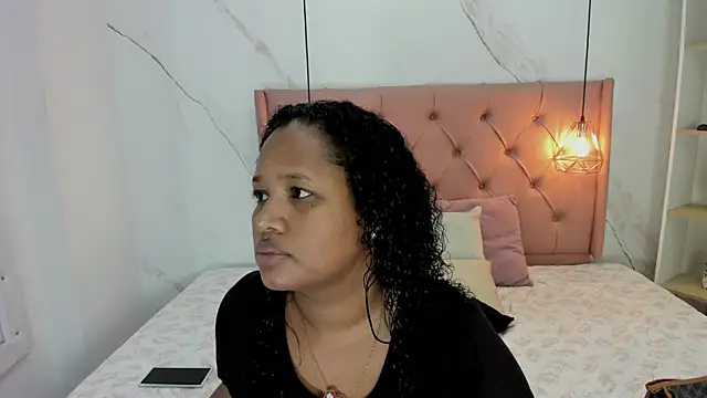 Snapshot of Belle_Brunette chatting on 22, 3, 2025 Belle Brunette online show from 22, 3, 2025