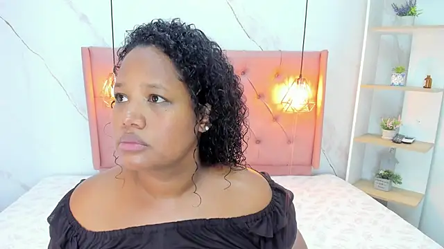 Snapshot of Belle_Brunette chatting on 15, 10, 2025 Belle Brunette online show from 15, 10, 2025