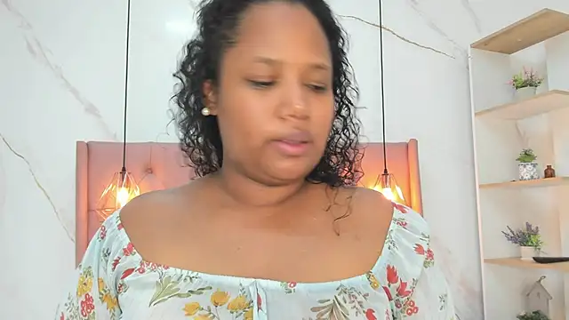 Belle Brunette online show from 21, 11, 2025