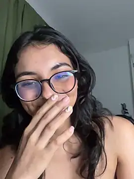 Snapshot of Cat2525 chatting on 16, 12, 2024 Cat2525 online show from 16, 12, 2024