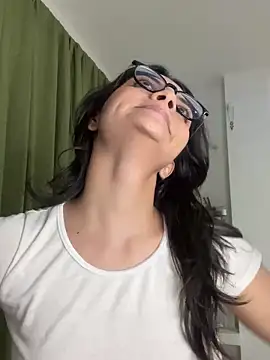 Snapshot of Cat2525 chatting on 27, 12, 2024 Cat2525 online show from 27, 12, 2024