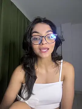 Snapshot of Cat2525 chatting on 29, 12, 2024 Cat2525 online show from 29, 12, 2024