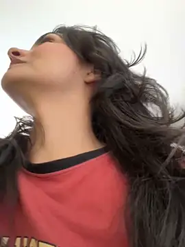 Snapshot of Cat2525 chatting on 24, 2, 2025 Cat2525 online show from 24, 2, 2025