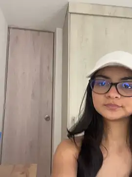 Snapshot of Cat2525 chatting on 14, 9, 2025 Cat2525 online show from 14, 9, 2025