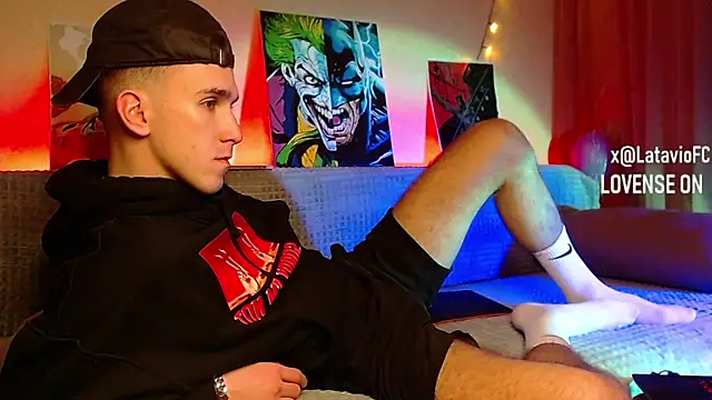 Snapshot of Midnighter_ chatting on 28, 1, 2025 Midnighter  online show from 28, 1, 2025