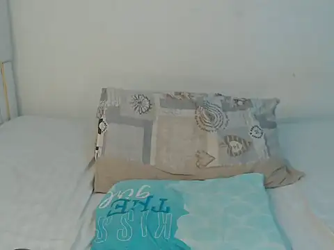 Snapshot of wetmypants chatting on 27, 2, 2026 wetmypants online show from 27, 2, 2026