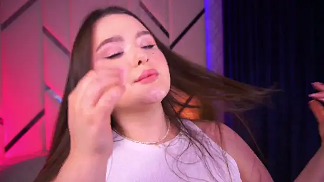 CuteAmberr online show from 3, 3, 2025