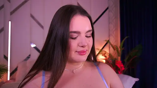 CuteAmberr online show from 17, 12, 2025