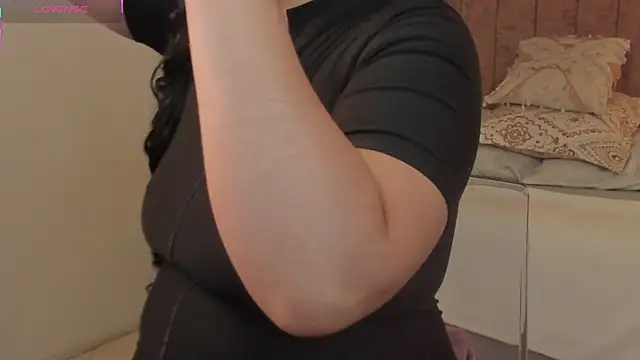 Snapshot of scarlet_miller1 chatting on 24, 10, 2025 scarlet miller1 online show from 24, 10, 2025