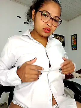 Snapshot of chalohott chatting on 19, 1, 2025 chalohott online show from 19, 1, 2025