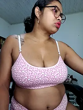 Snapshot of chalohott chatting on 23, 2, 2025 chalohott online show from 23, 2, 2025