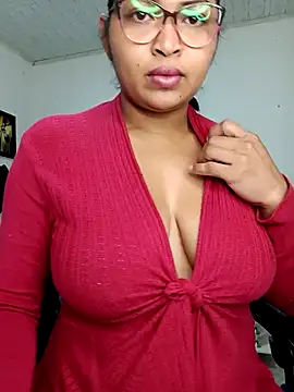 Snapshot of chalohott chatting on 23, 3, 2025 chalohott online show from 23, 3, 2025